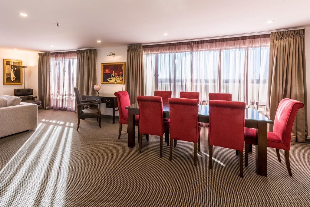 Fino Hotel & Suites Крайстчерч Екстер'єр фото