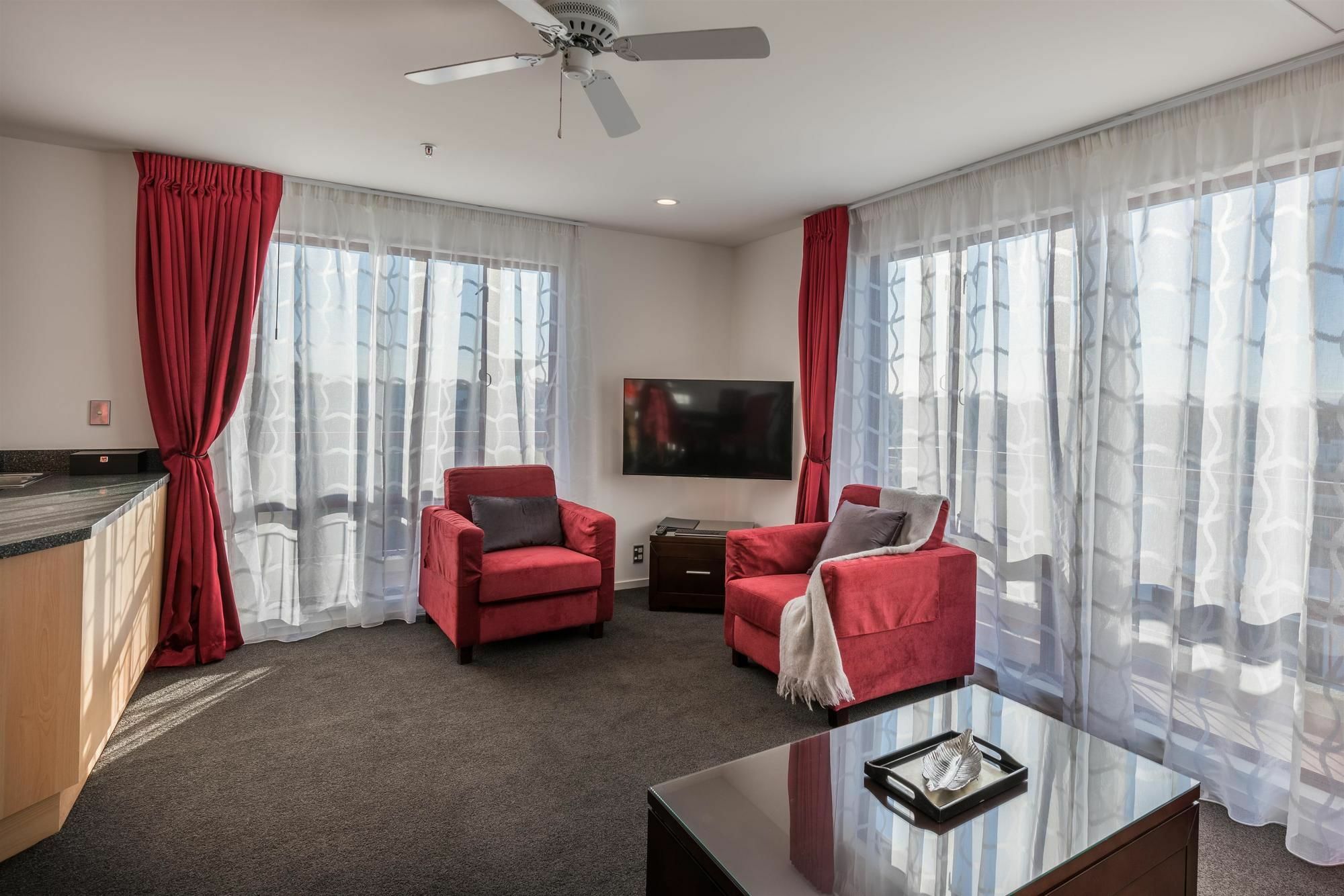 Fino Hotel & Suites Крайстчерч Екстер'єр фото